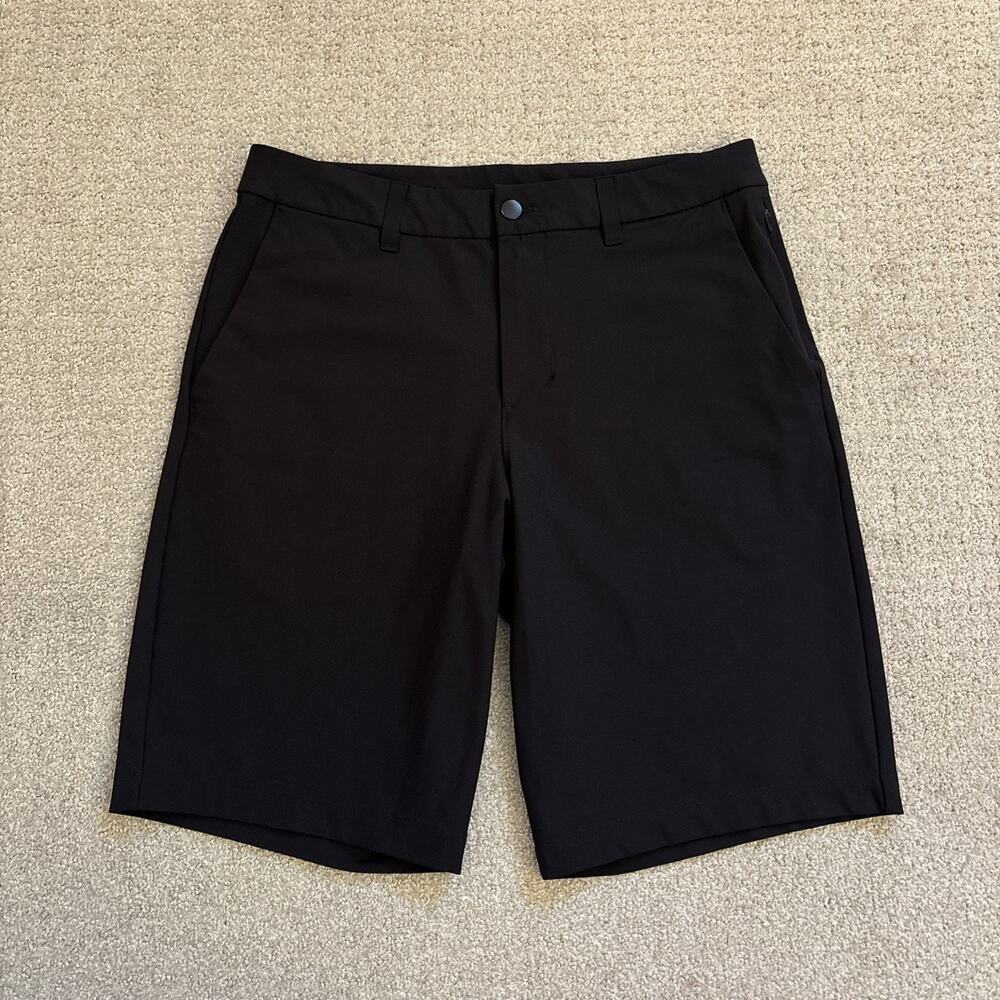 Lululemon Commission Relaxed Fit Short 11" Warpstreme Black Men's 31 ABC Chino
